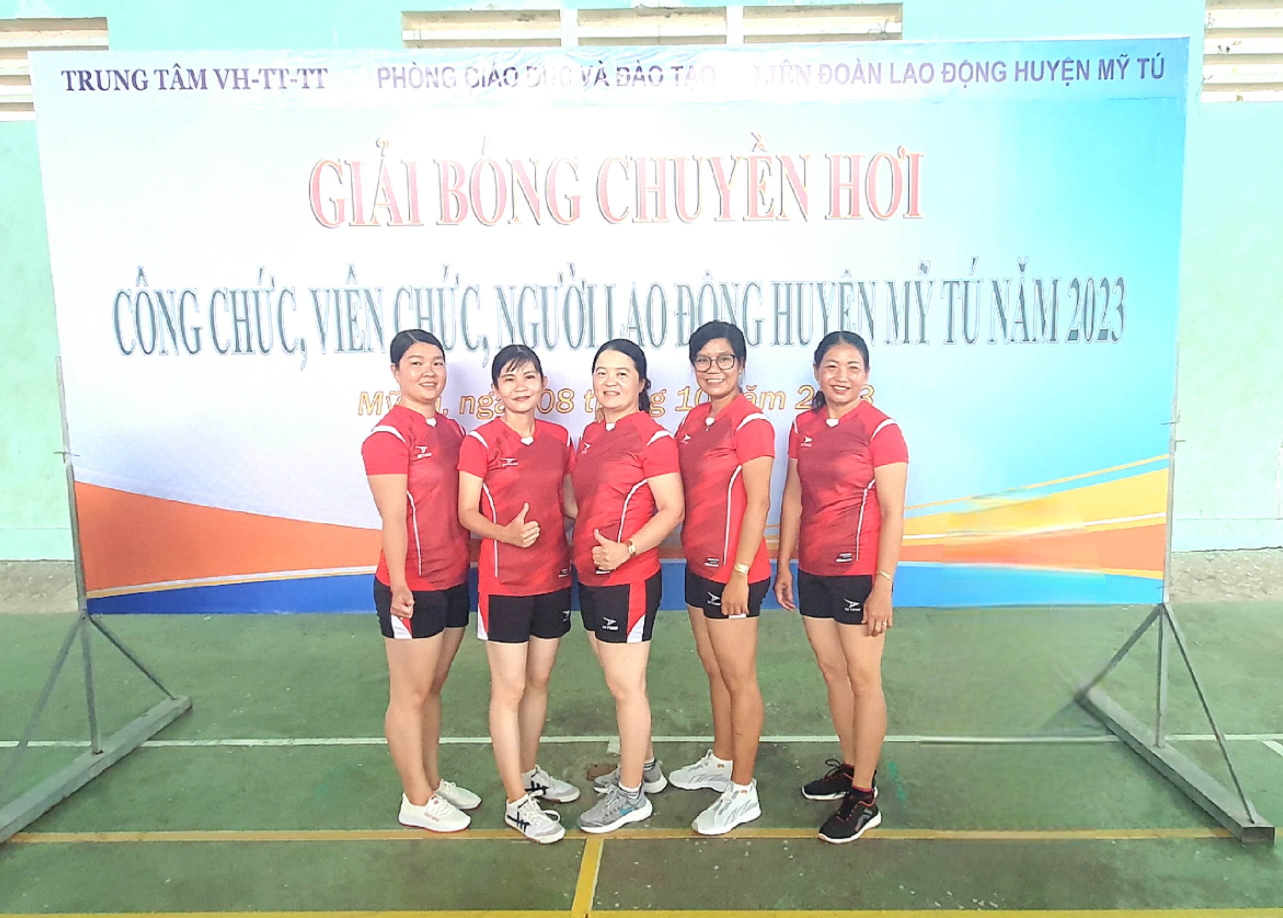 Giải bóng chuyền hơi CC_VC_NLĐ Huyện Mỹ Tú năm 2023